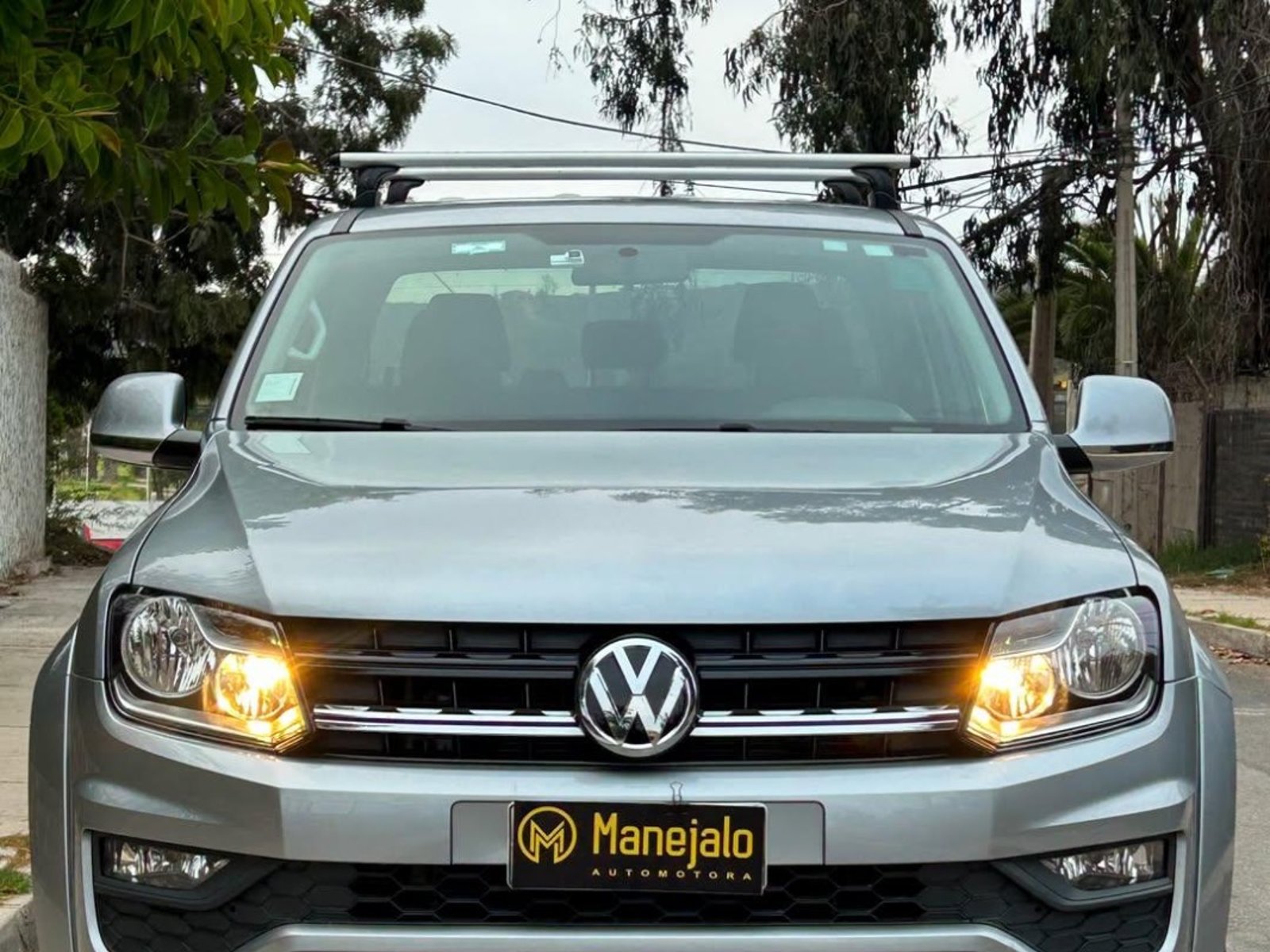 Volkswagen AMAROK COMFORTLINE TDI  2.0L 🇩🇪 2023 - Foto 2 de 10