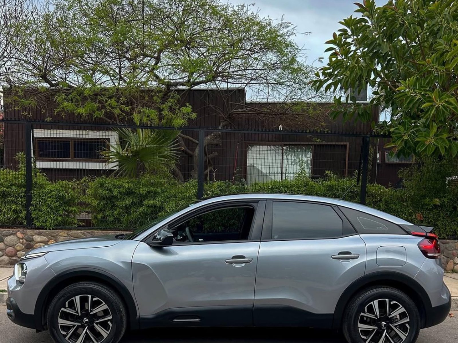 Citroën C4 1.5 BLUEHDI🇫🇷 2025 - Foto 4 de 10