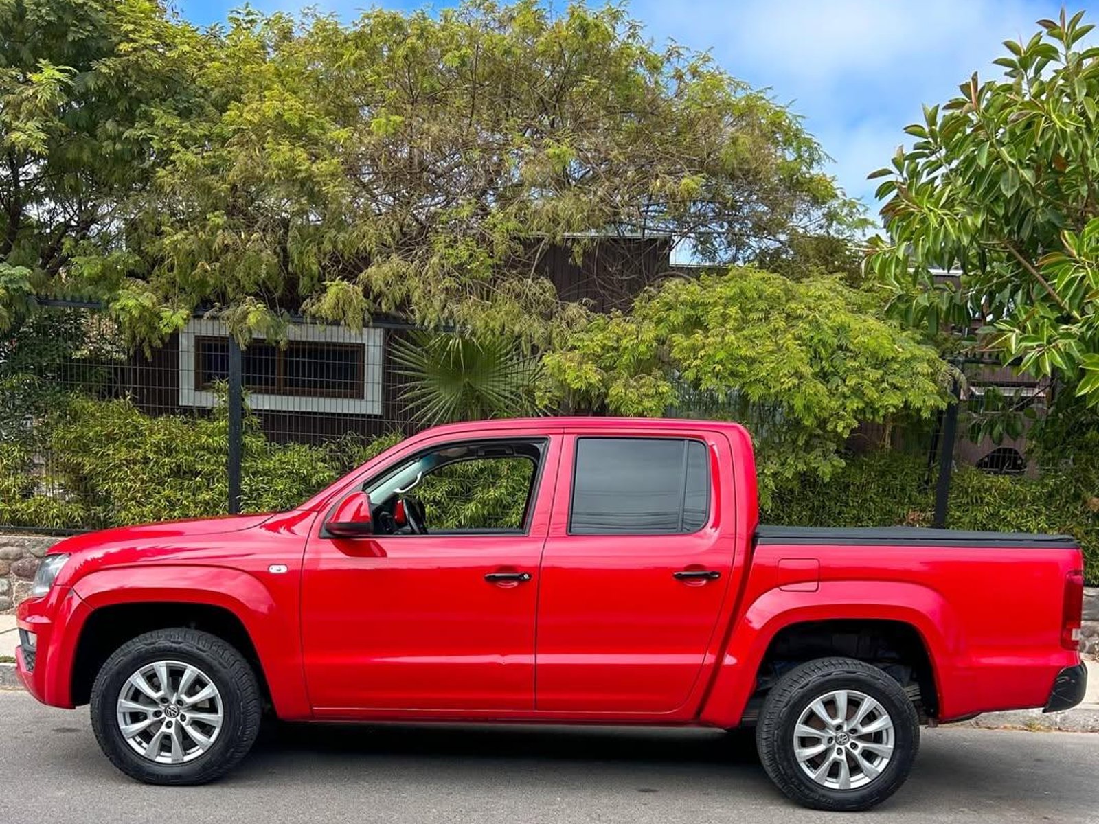 Volkswagen AMAROK TDI 4X4 2.0L 🇩🇪 2021 - Foto 4 de 10