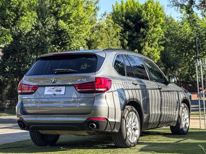 BMW X5 XDRIVE 3.0 BITURBO 4X4 2017 - Imagen 4 de 10