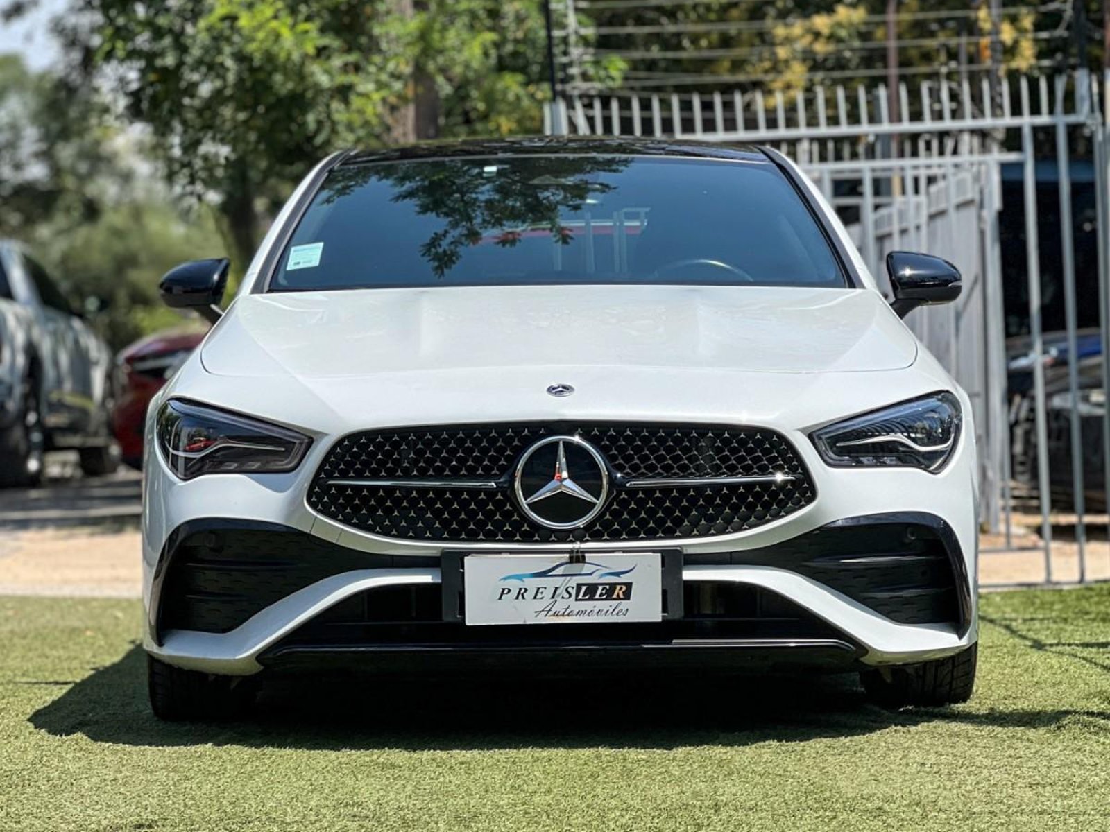 Mercedes-Benz CLA 200 AMG LINE 2025 - Foto 3 de 10