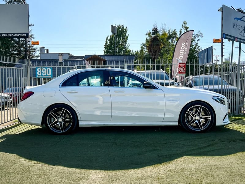 Mercedes-Benz C63 AMG 4.0 V8 BITURBO 2019 - Imagen 10 de 10