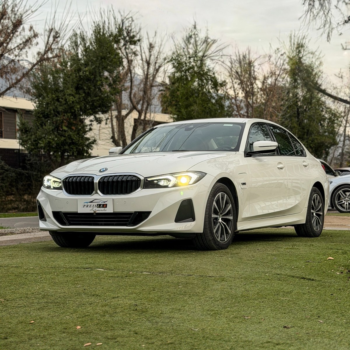 BMW 330 HIBRIDO ENCHUFABLE 2023 - Imagen 3 de 10