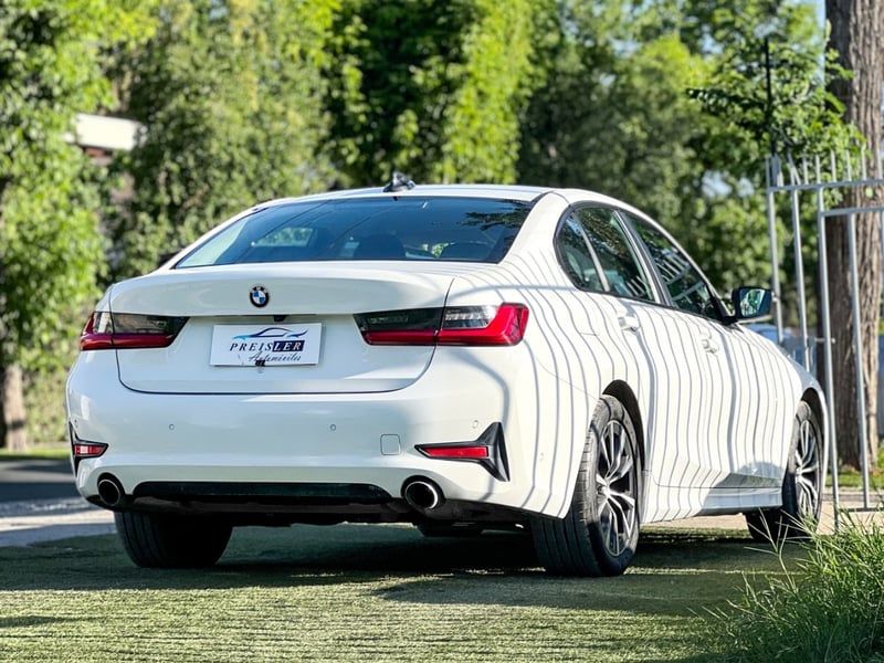 BMW 320I 2.0 TURBO 2023 - Imagen 4 de 10