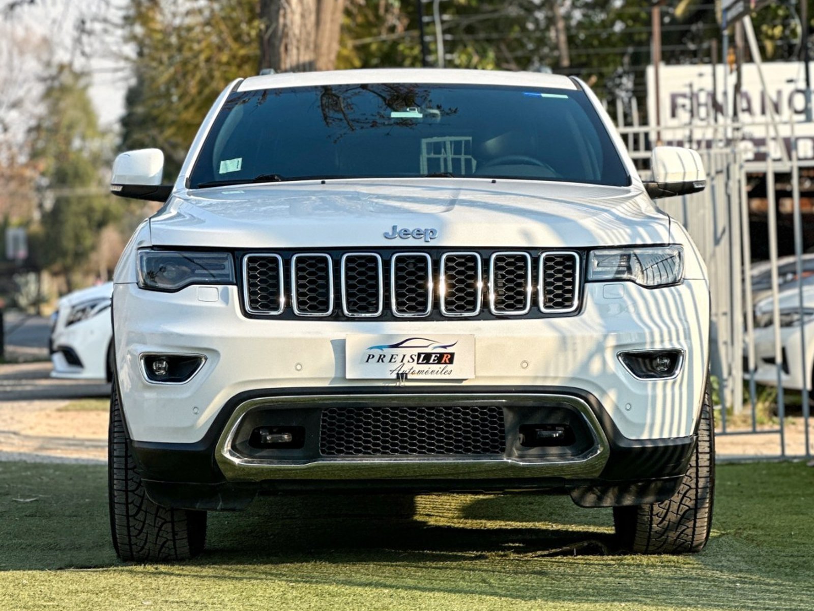 Jeep GRAND CHEROKEE LIMITED 3.6 4X4 2018 - Foto 2 de 10