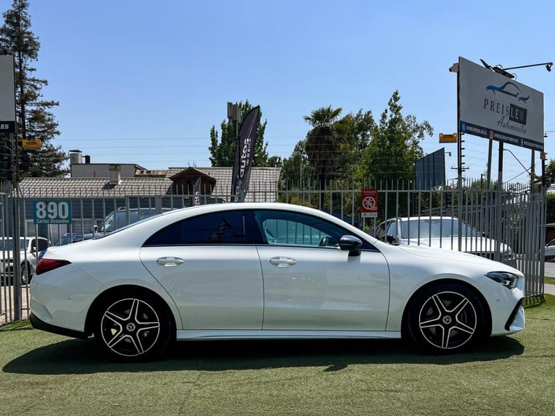 Mercedes-Benz CLA 200 AMG LINE 2025 - Imagen 10 de 10