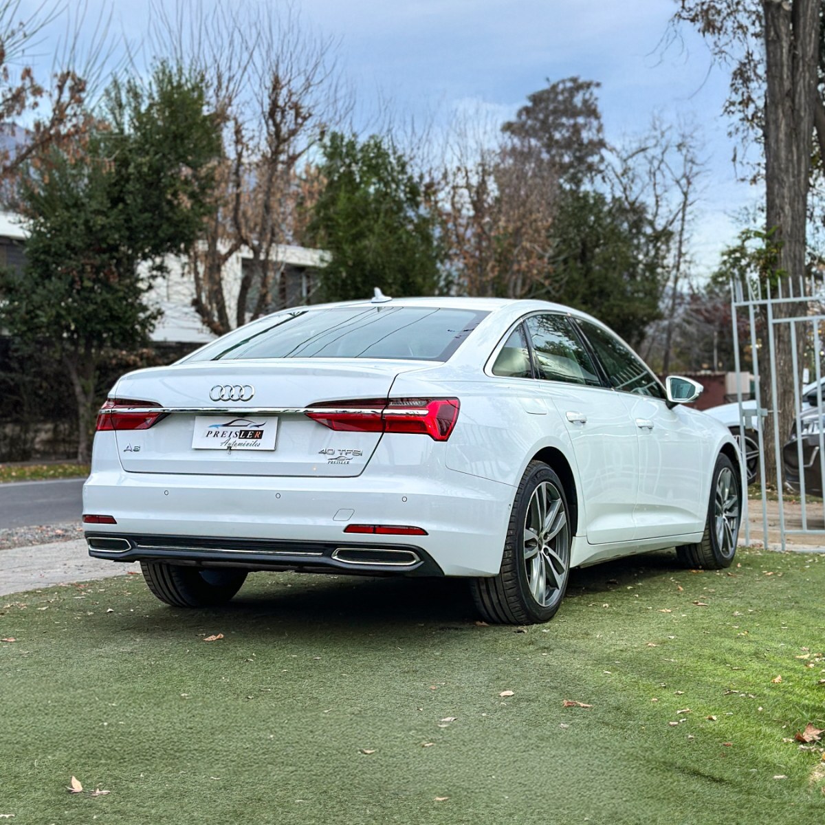 Audi A6 40 TFSI 2.0T 2024 - Imagen 6 de 10