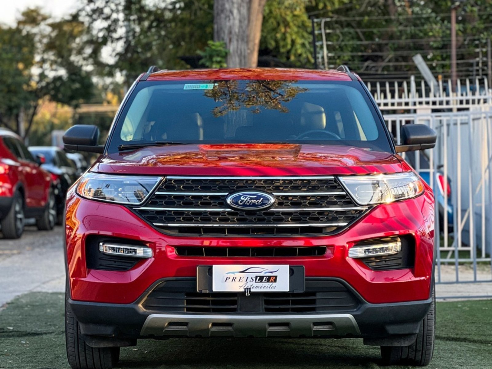 Ford EXPLORER XLT 4X4 FULL 2025 - Foto 2 de 10