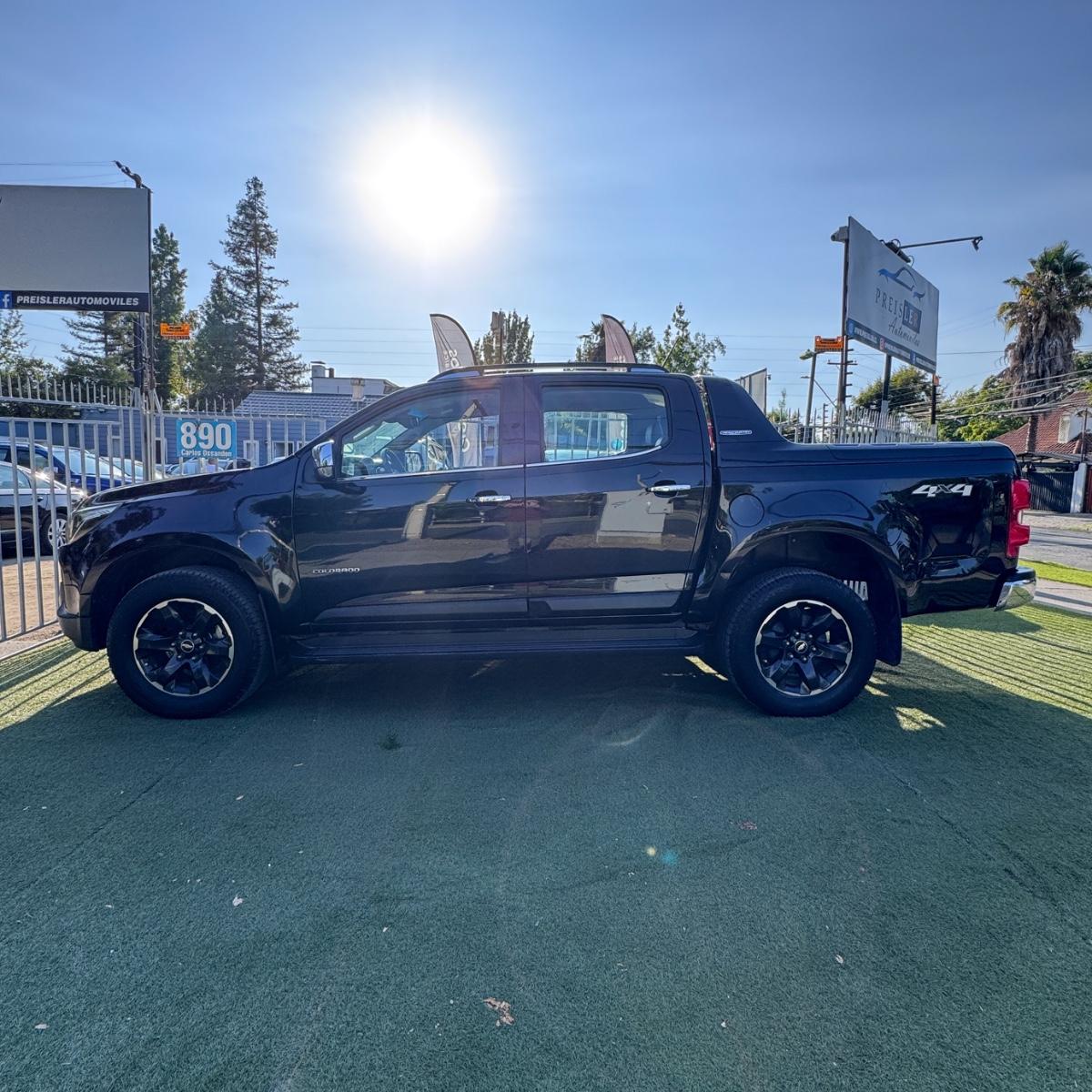Chevrolet COLORADO HIGH COUNTRY DIESEL AT 4X4 2023 - Imagen 4 de 10