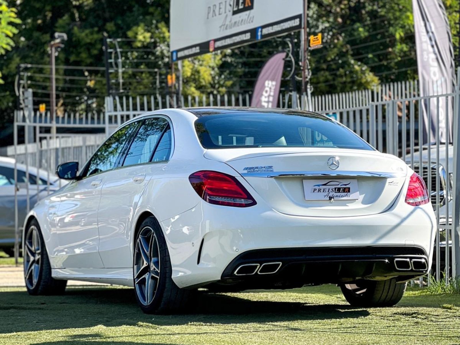 Mercedes-Benz C63 AMG 4.0 V8 BITURBO 2019 - Foto 5 de 10