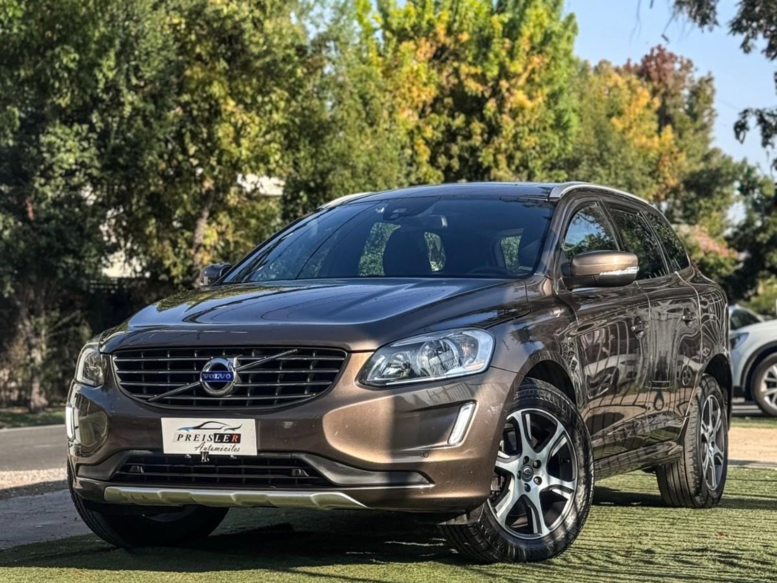 Volvo XC60 T5 LIMITED 2014 - Foto 2 de 8
