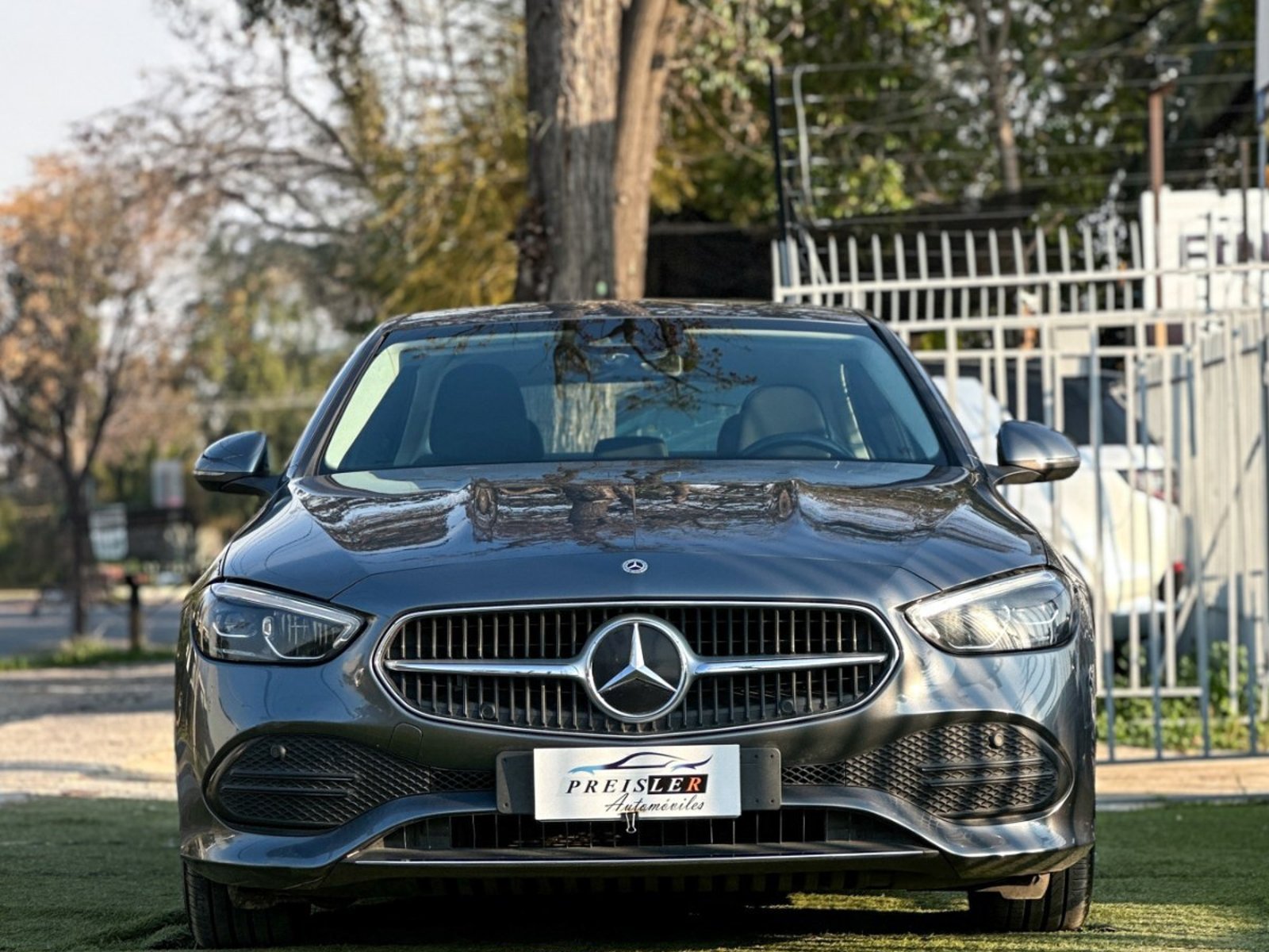 Mercedes-Benz C180 1.5 TURBO AUTOMÁTICO 2022 - Foto 2 de 10