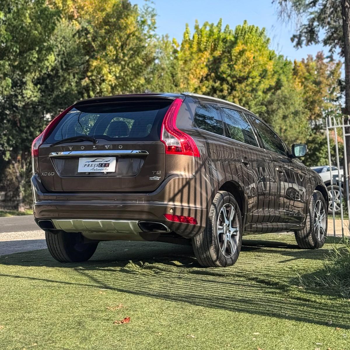 Volvo XC60 T5 LIMITED 2014 - Imagen 4 de 8
