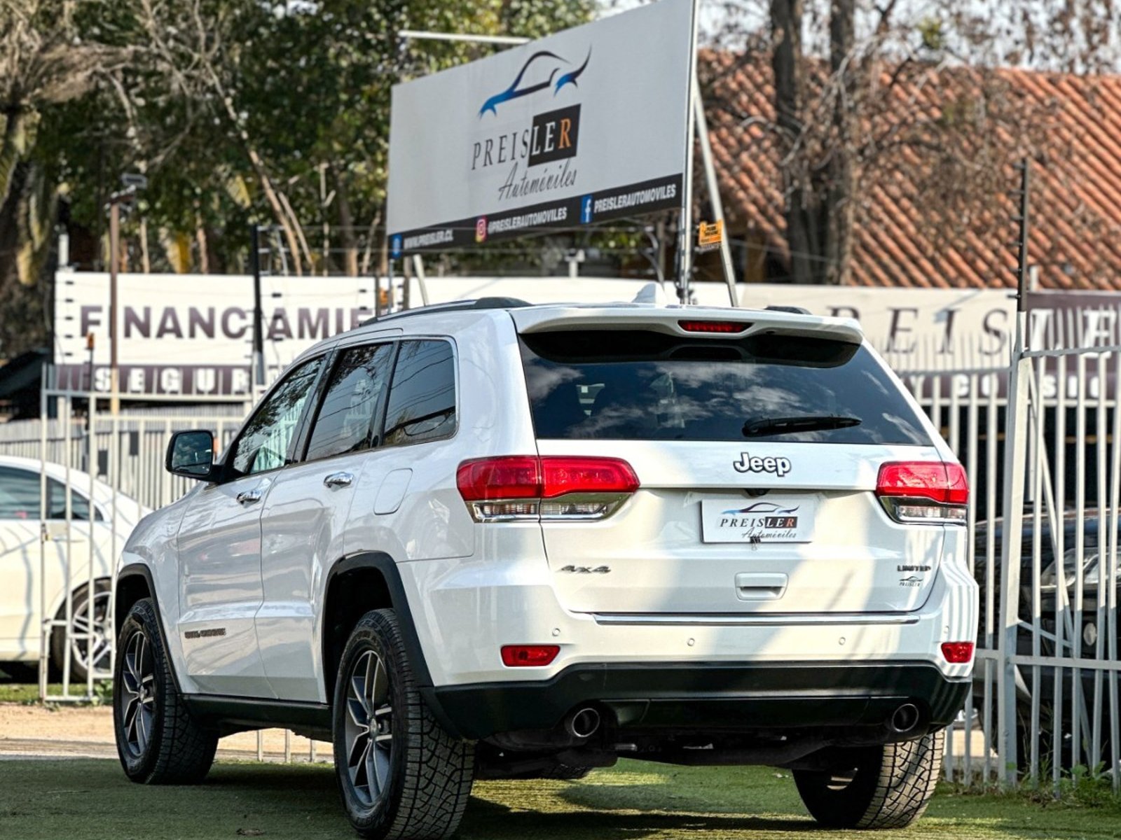 Jeep GRAND CHEROKEE LIMITED 3.6 4X4 2018 - Foto 4 de 10
