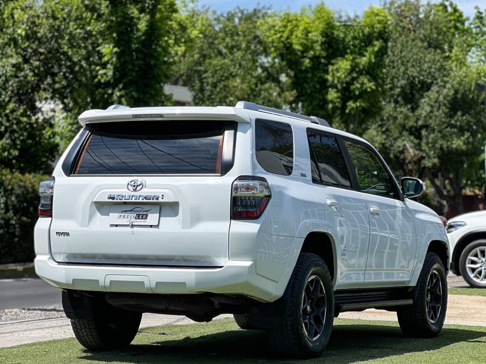 Toyota 4 RUNNER SR5 4X2 AT 2025 - Foto 4 de 10