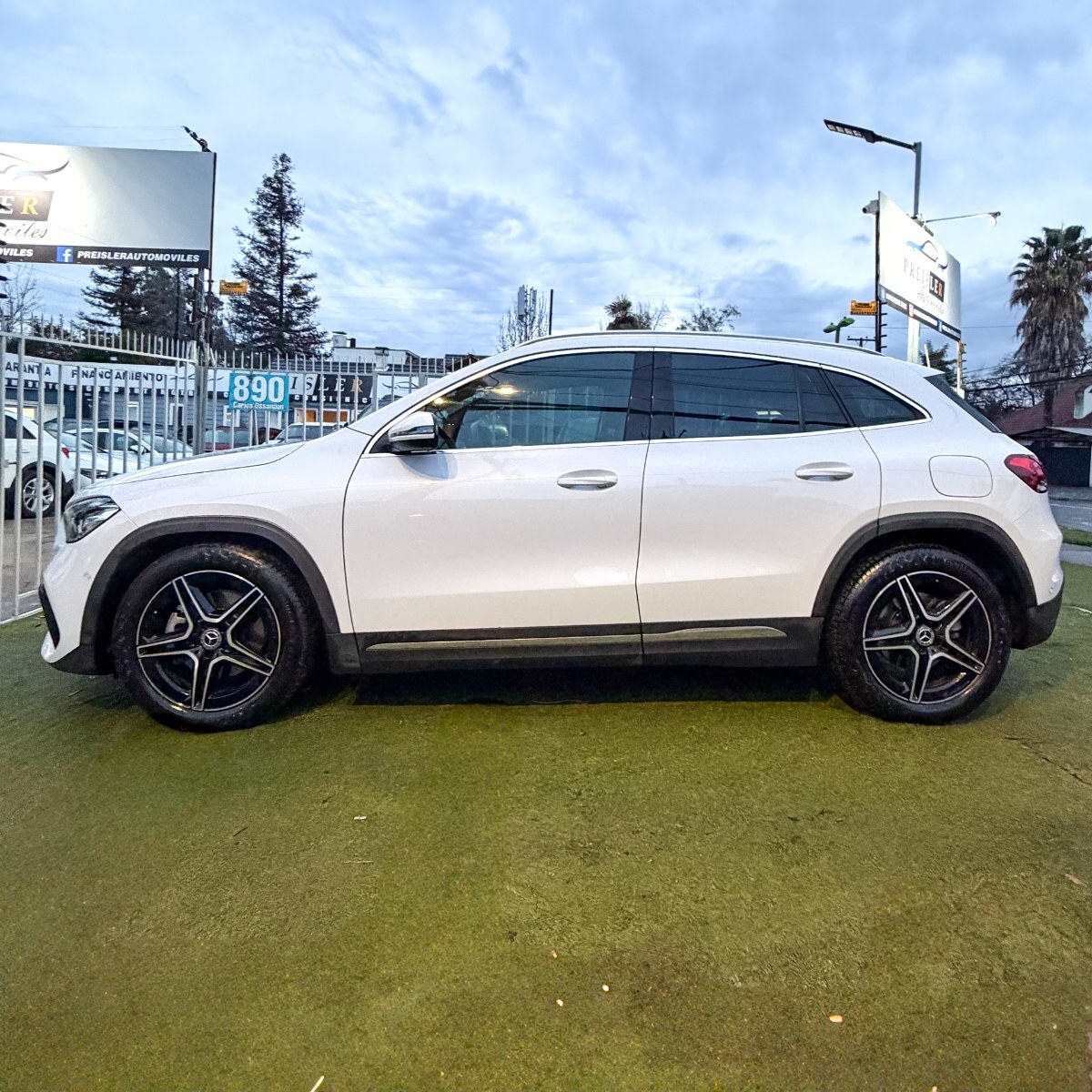 Mercedes-Benz GLA 220 DIESEL 2022 - Imagen 8 de 10