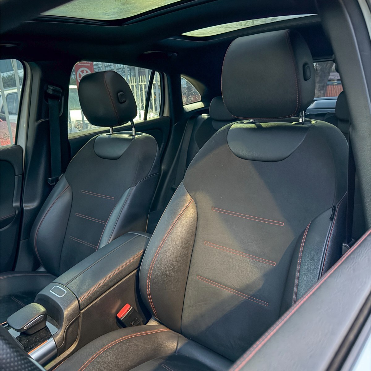 Mercedes-Benz GLA 220 DIESEL 2022 - Imagen 9 de 10