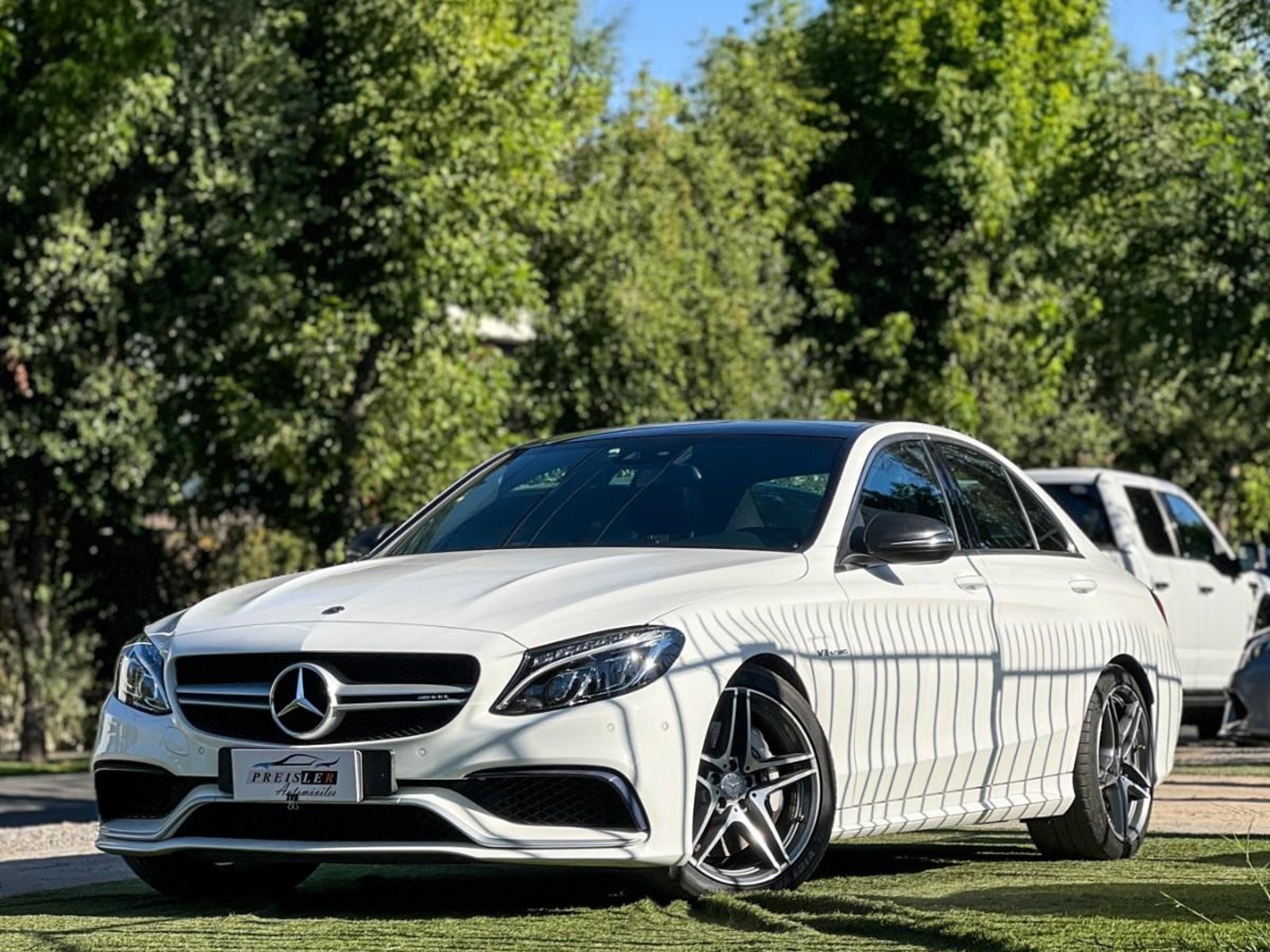 Mercedes-Benz C63 AMG 4.0 V8 BITURBO 2019 - Foto 2 de 10