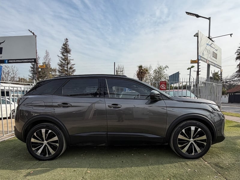 Peugeot 3008 GT DIESEL 2024 - Imagen 8 de 10