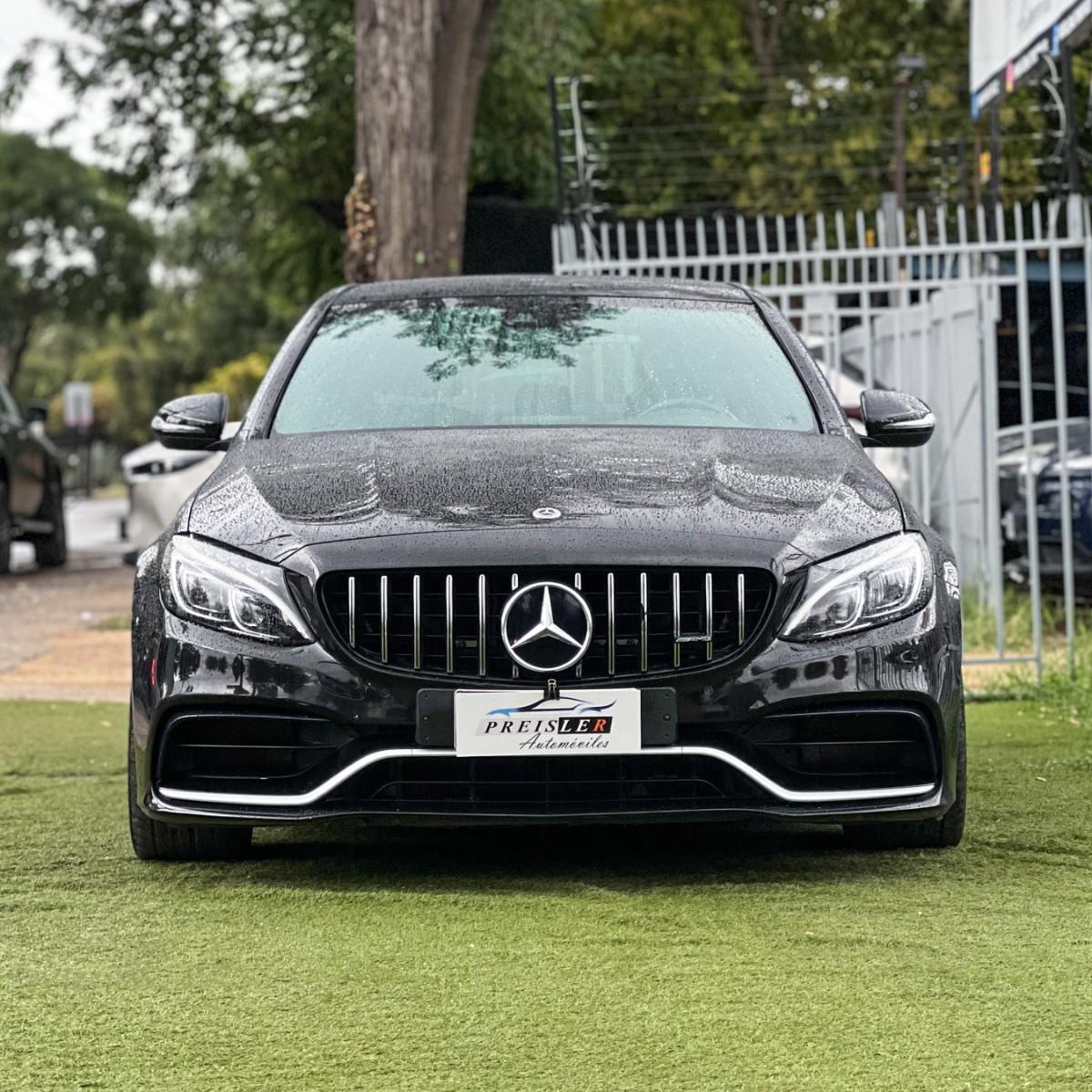 Mercedes-Benz C63 AMG 4.0 BITURBO V8 2018 - Imagen 3 de 10