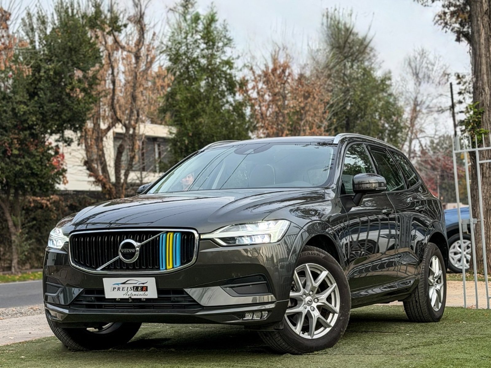 Volvo XC60 T5 MOMENTUM 2019 - Foto 3 de 10