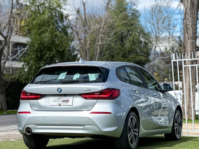 BMW 118 1.5 TURBO AUTOMÁTICO 2020 - Imagen 7 de 10