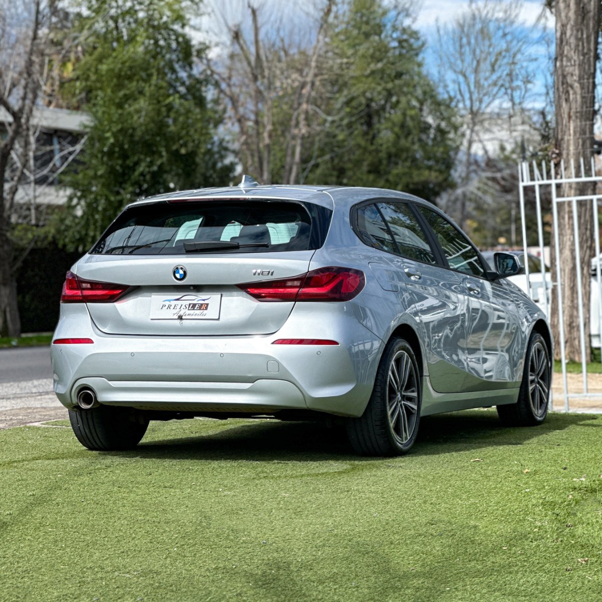 BMW 118 1.5 TURBO AUTOMÁTICO 2020 - Imagen 7 de 10