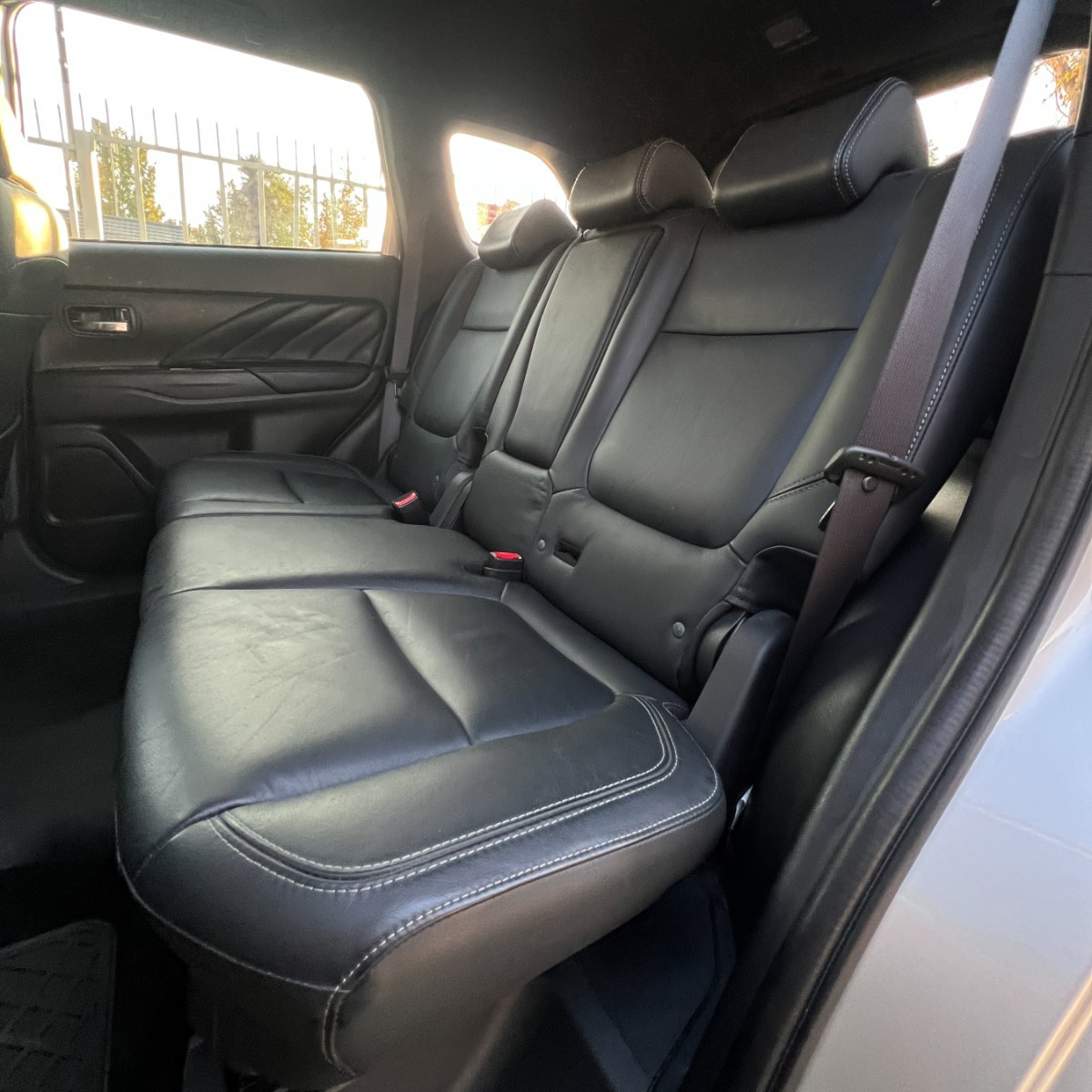 Mitsubishi OUTLANDER PHEV 2.0 AUTOMATICO 2020 - Imagen 10 de 10