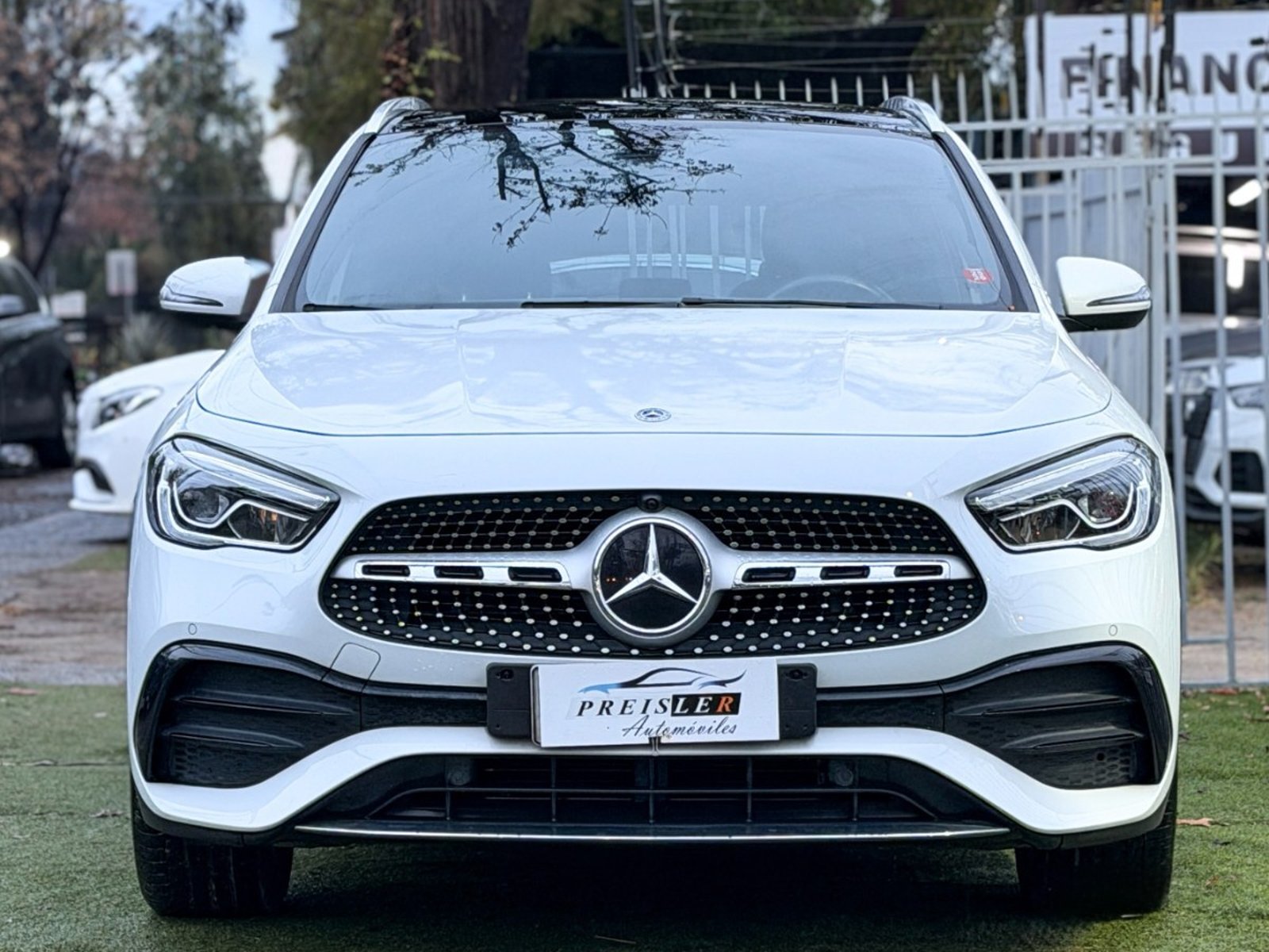 Mercedes-Benz GLA 220 DIESEL 2022 - Foto 2 de 10
