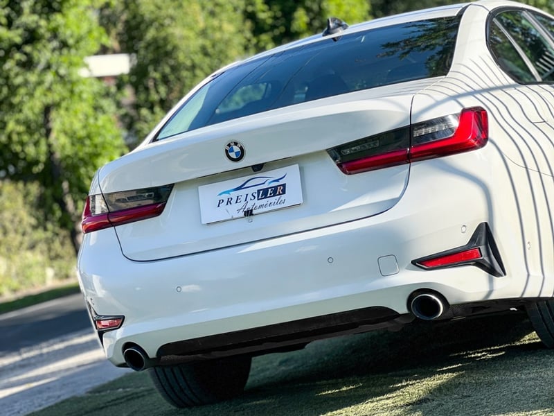 BMW 320I 2.0 TURBO 2023 - Imagen 8 de 10