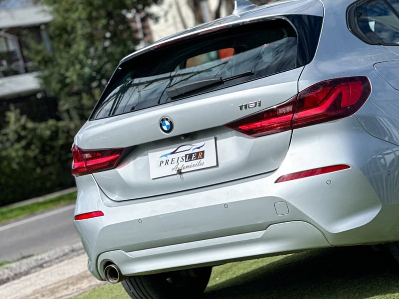 BMW 118 1.5 TURBO AUTOMÁTICO 2020 - Imagen 8 de 10