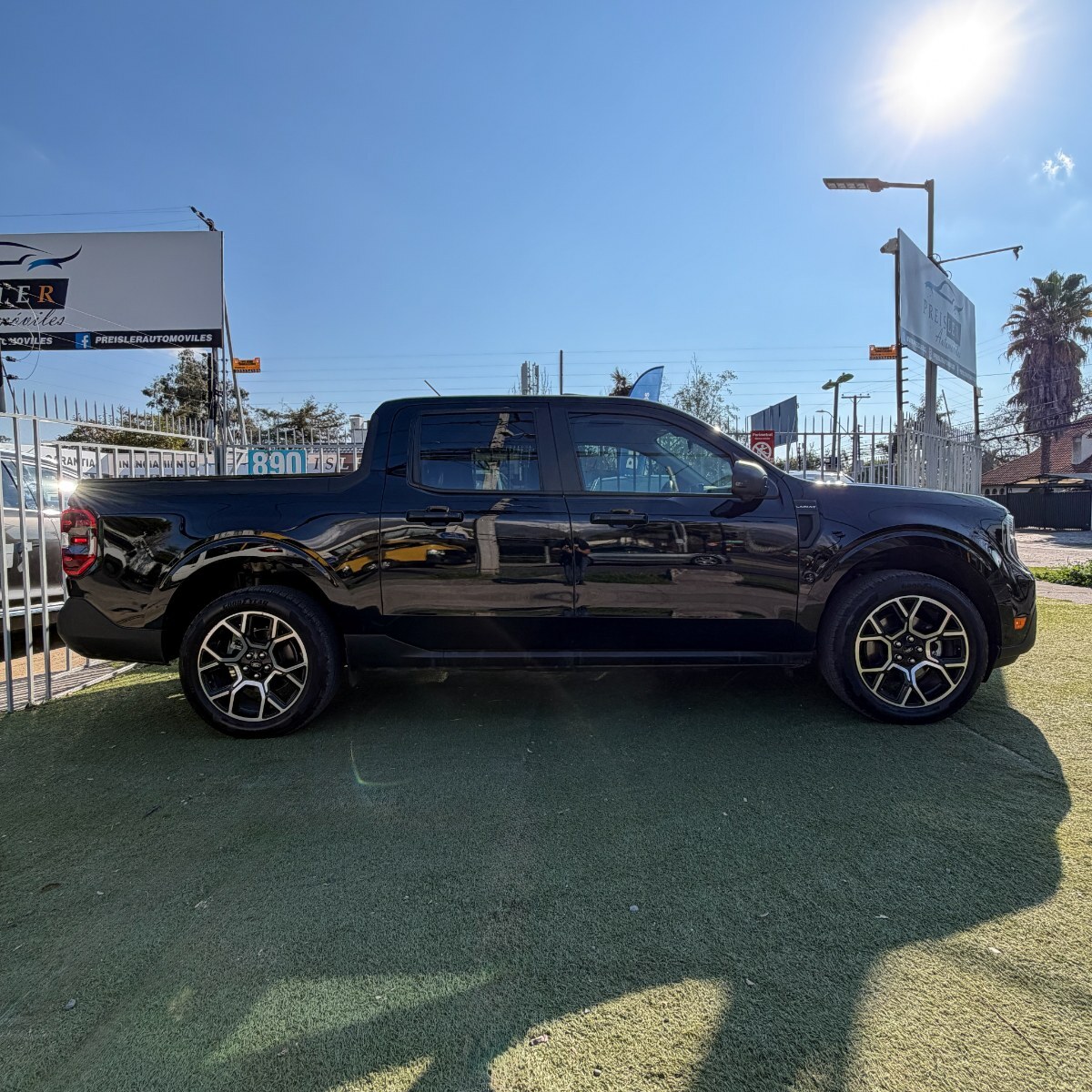 Ford MAVERICK LARIAT AT 4X4 HIBRIDO 2025 - Imagen 6 de 10