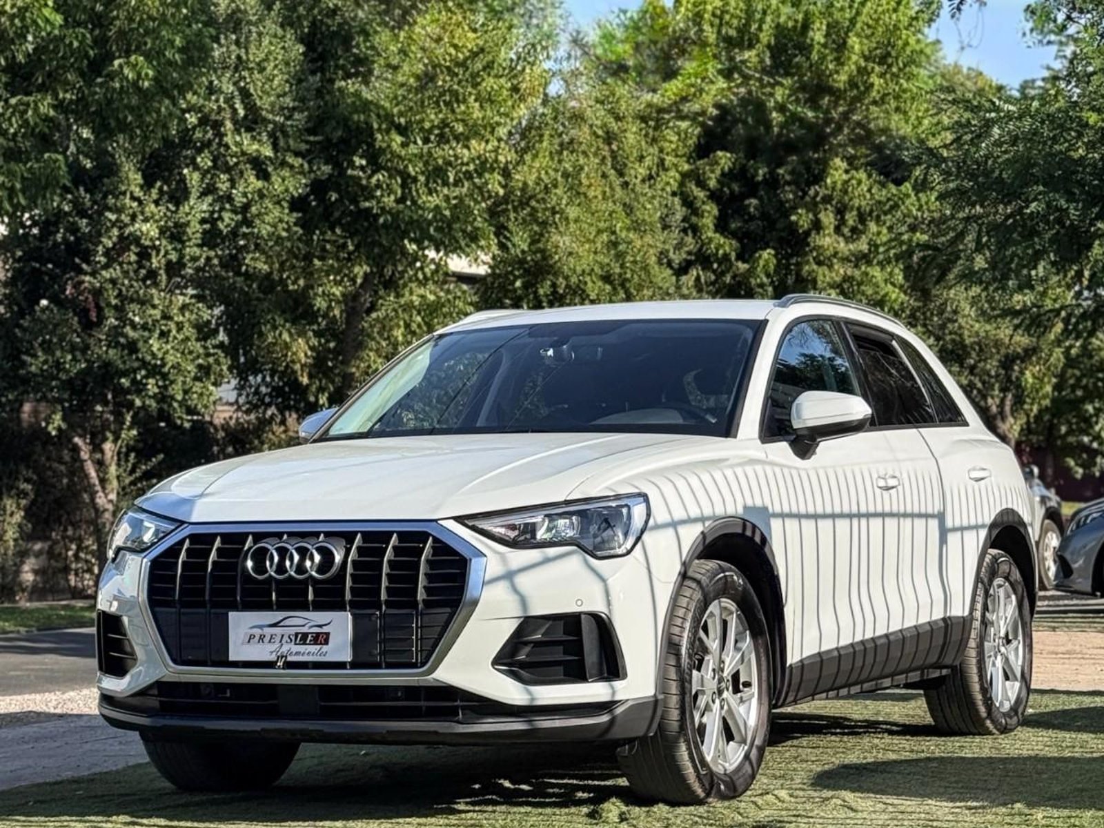 Audi Q3 35 TFSI 1.4 TURBO 2021 - Foto 2 de 8
