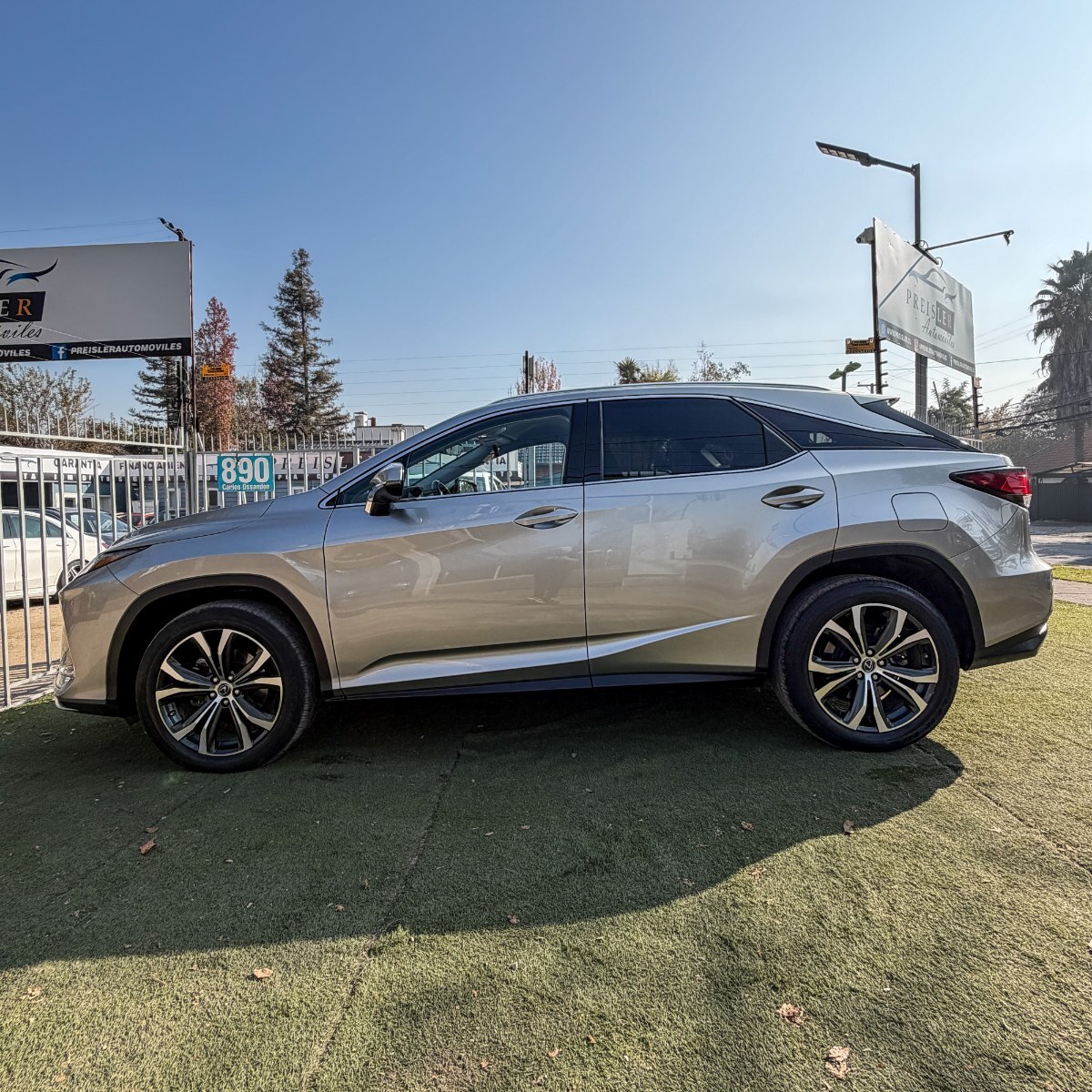 Lexus RX 350 3.5 V6 AT 4X4 2021 - Imagen 8 de 10