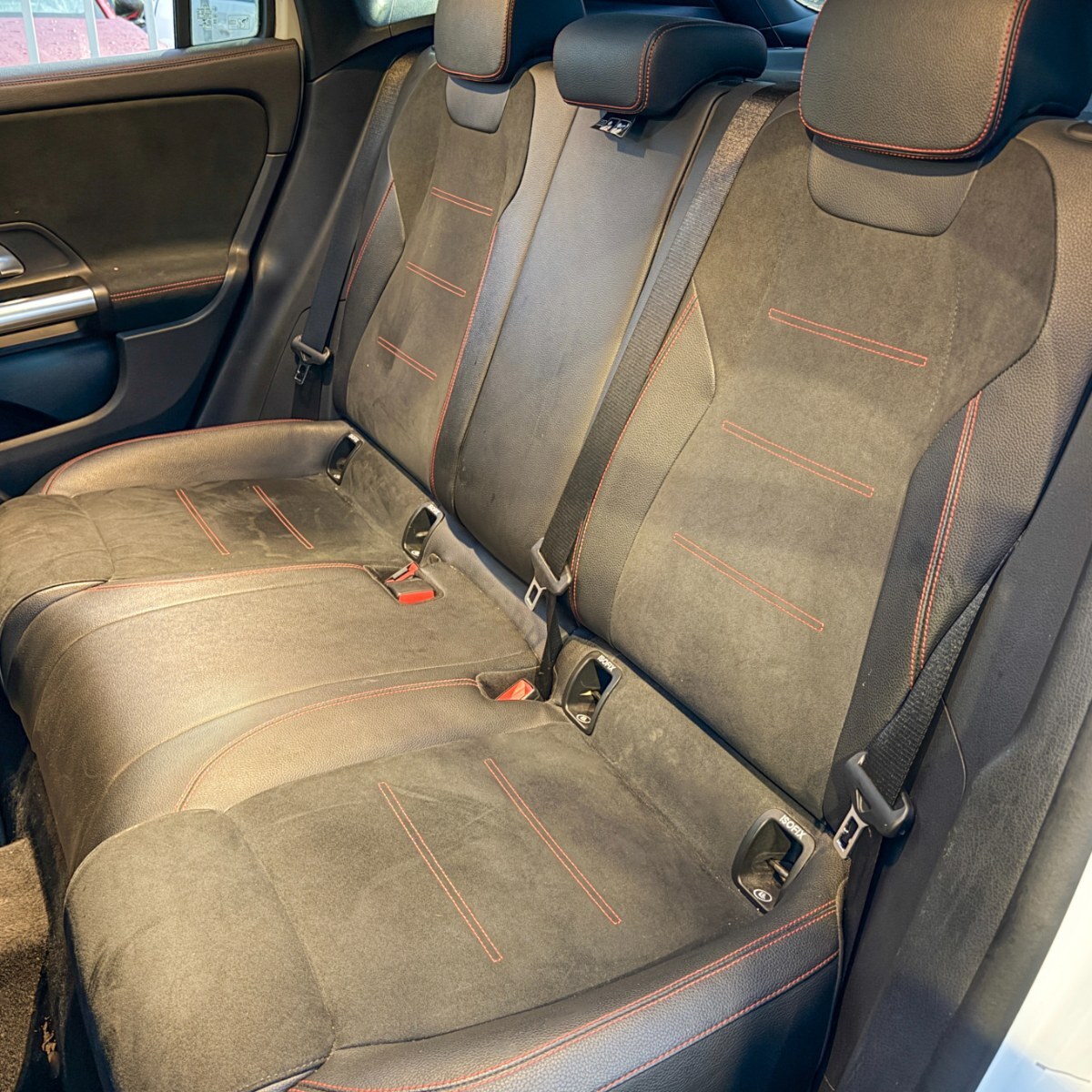 Mercedes-Benz GLA 220 DIESEL 2022 - Imagen 10 de 10