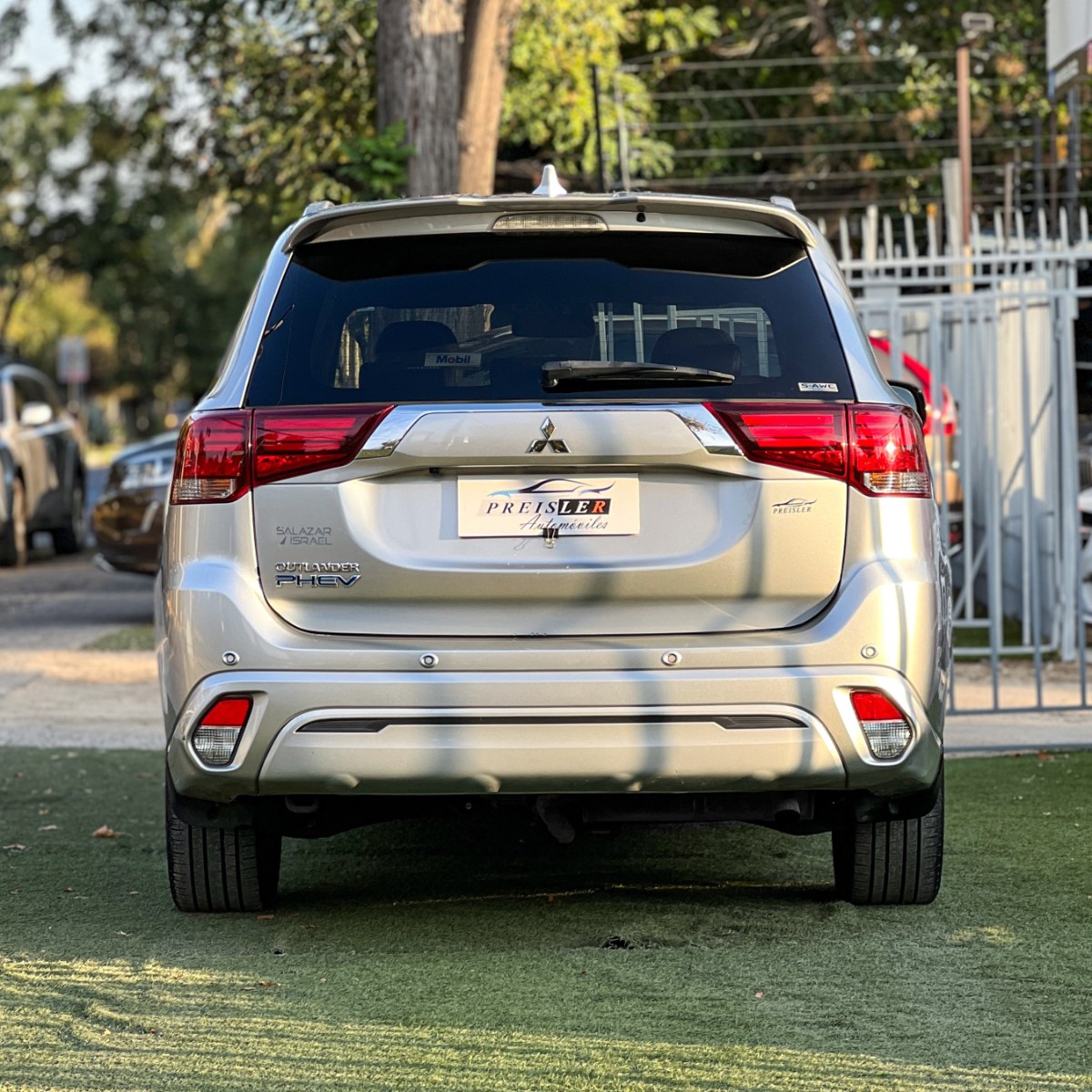 Mitsubishi OUTLANDER PHEV 2.0 AUTOMATICO 2020 - Imagen 5 de 10