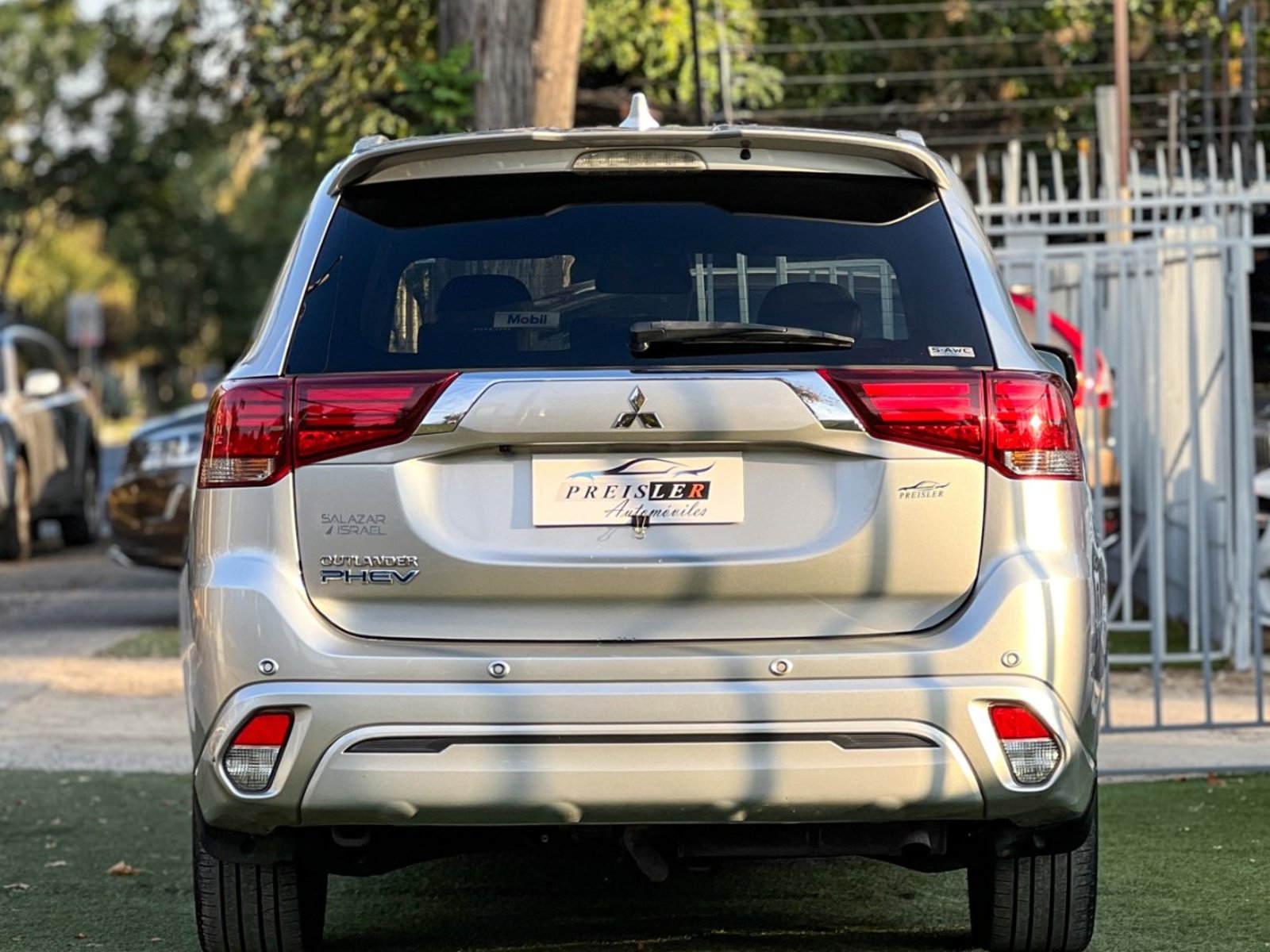 Mitsubishi OUTLANDER PHEV 2.0 AUTOMATICO 2020 - Foto 5 de 10