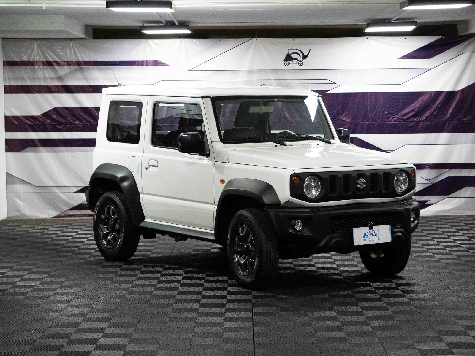 Suzuki JIMNY 2020 - Foto 5 de 20