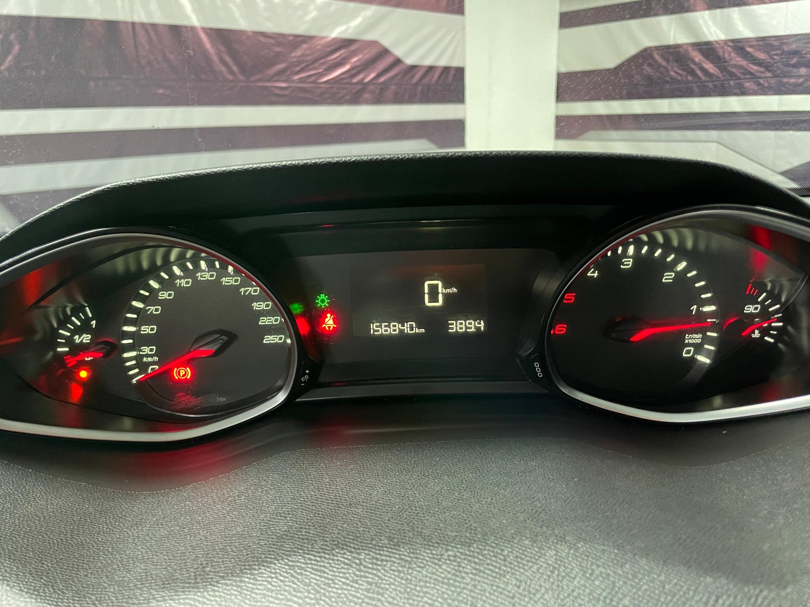 Peugeot 308 2019 - Imagen 19 de 20