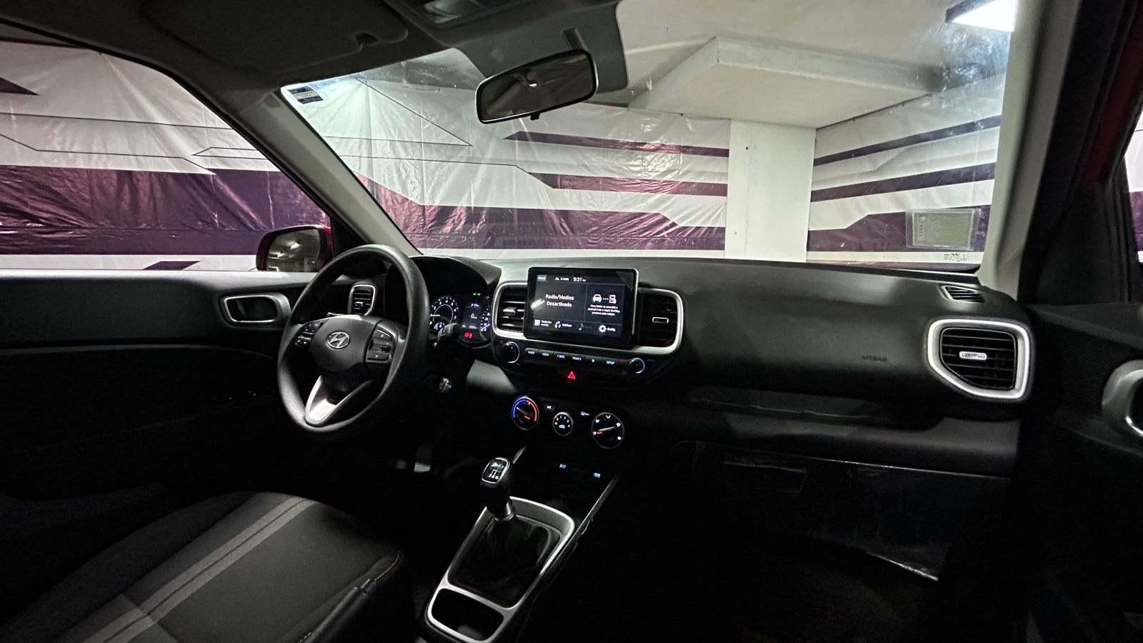 Hyundai VENUE 2023 - Imagen 17 de 20