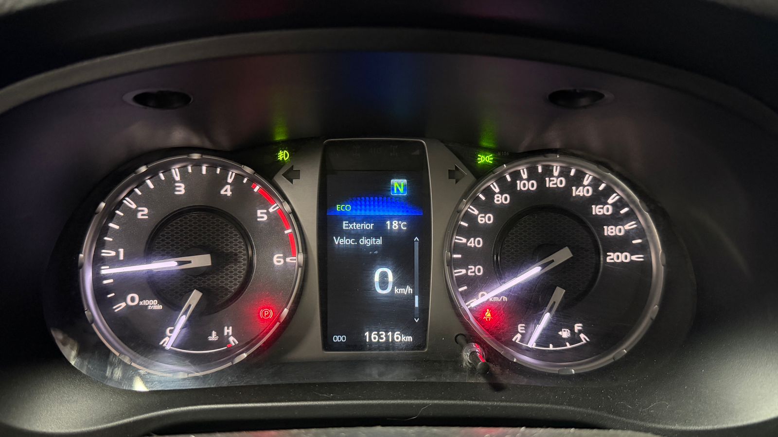 Toyota HILUX 2025 - Imagen 17 de 20