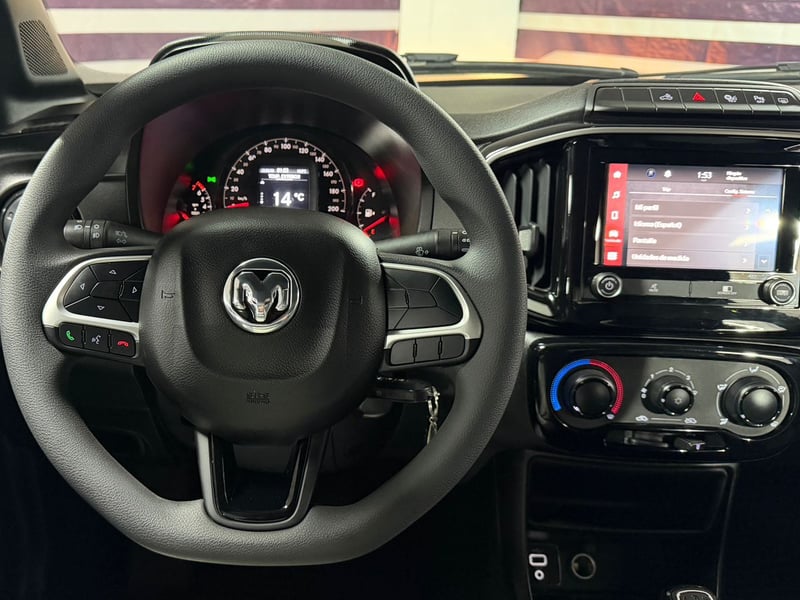 RAM 700 2026 - Imagen 16 de 20