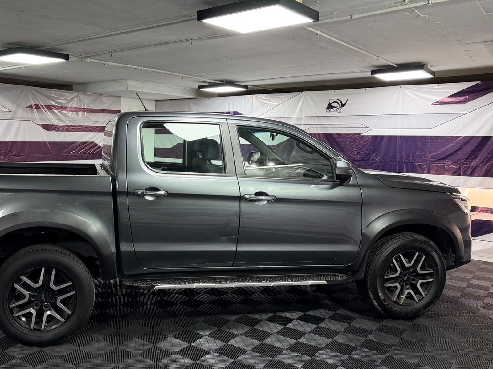 JAC T8 2022 - Foto 5 de 17