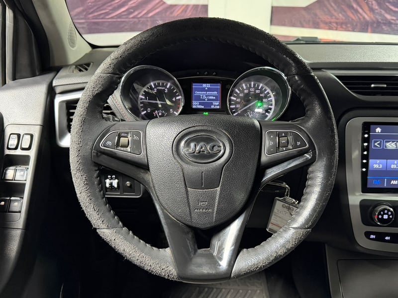 JAC T8 2022 - Imagen 13 de 17