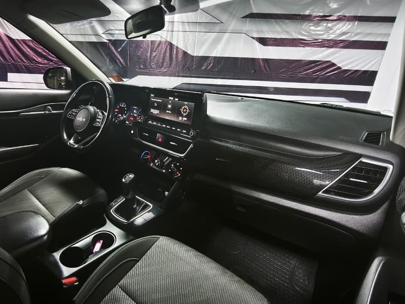 Kia SELTOS 2022 - Imagen 16 de 20