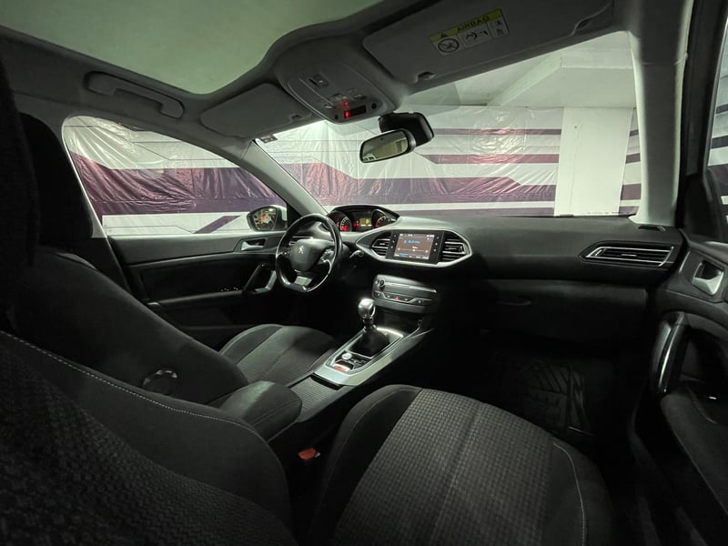 Peugeot 308 2019 - Imagen 16 de 20