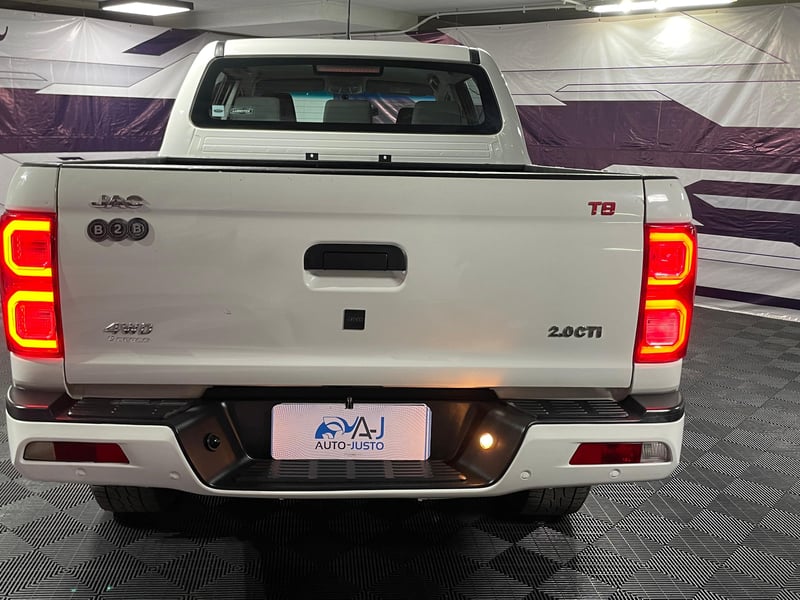JAC T8 2022 - Imagen 9 de 20