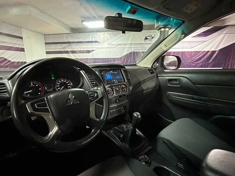 Mitsubishi L200 2023 - Imagen 12 de 19