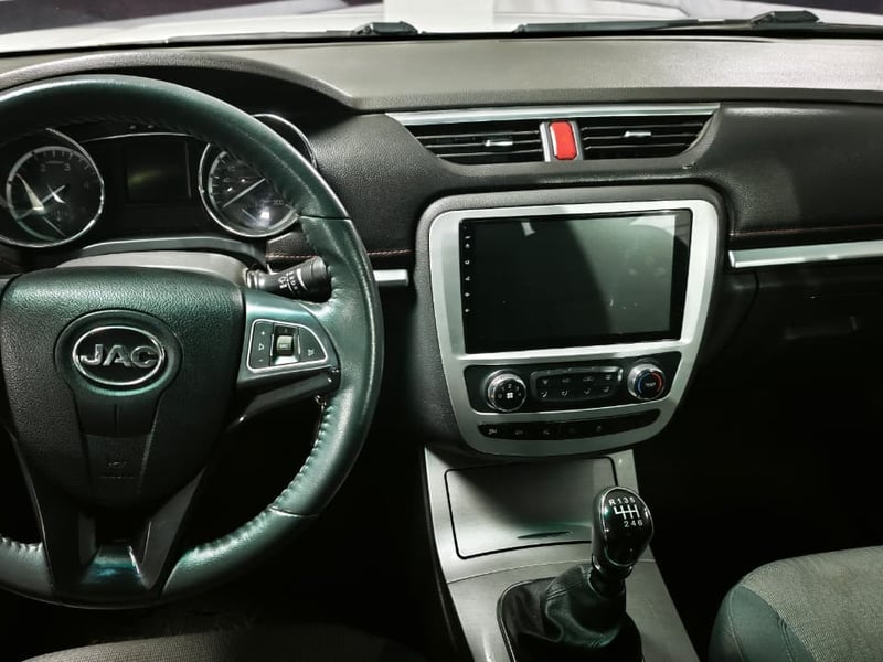 JAC T8 2022 - Imagen 13 de 19