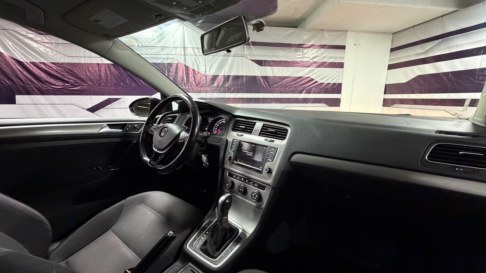 Volkswagen GOLF 2017 - Imagen 17 de 20